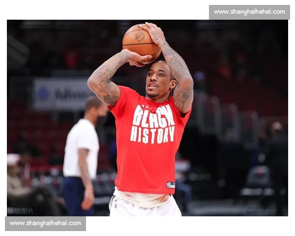 德罗赞盛赞雷霆化学反应：总冠军级更衣室是成功基石