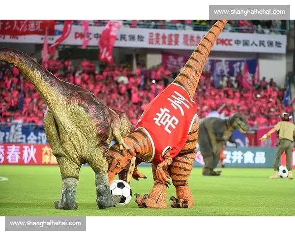 最红啦啦队出征苏超!激情助威点燃绿茵场 最红啦啦队出征苏超!激情助威点燃绿茵场