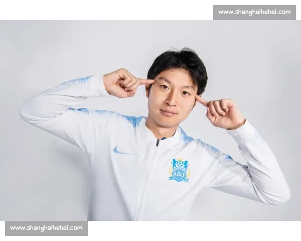 李嗣镕留洋三年零球零助攻 回国无人问津：畸形青训模式何时休？