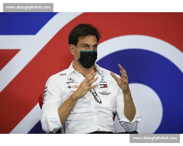 曼城罗马就埃切维里租借谈判陷僵局 红狼质疑蓝月诚意 曼城罗马就埃切维里租借谈判陷僵局 红狼质疑蓝月诚意